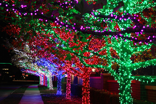 christmas-sidewalk